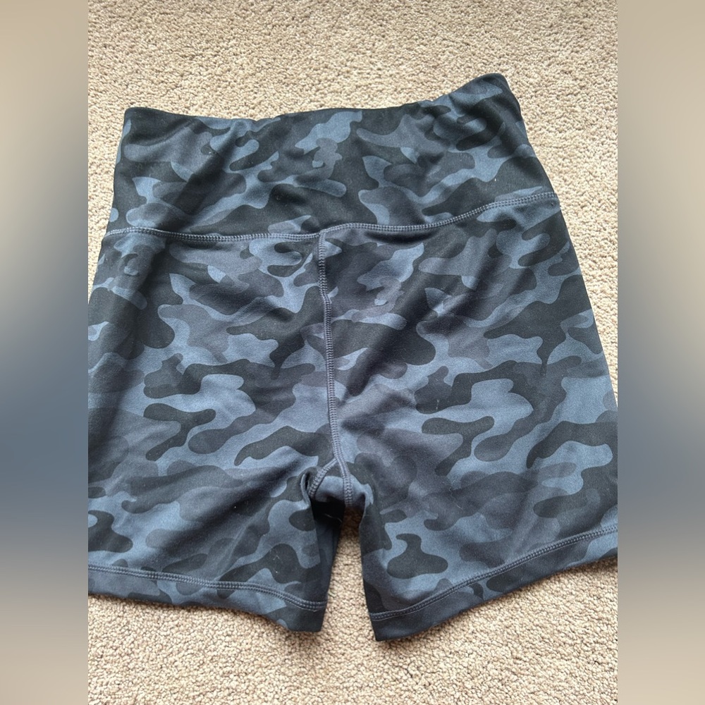 Camo biker shorts